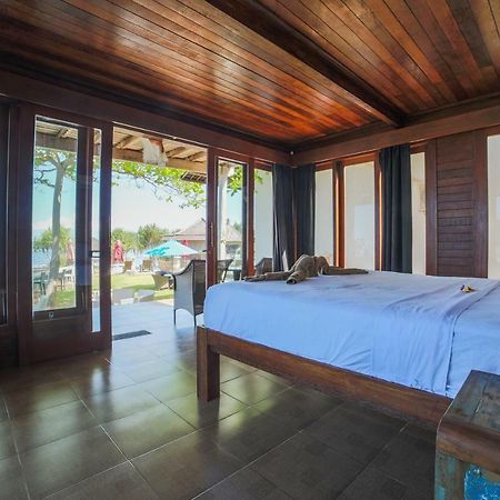 Jennys Place Hotel Nusa Lembongan  Exterior photo