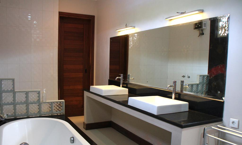 Jennys Place Hotel Nusa Lembongan  Room photo